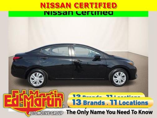 Super Black 2025 Nissan Versa S