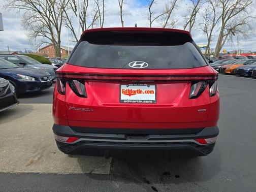 2022 Hyundai TUCSON SEL