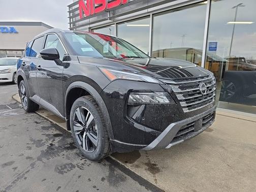2025 Nissan Rogue SL