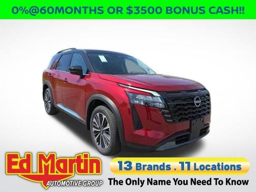 Scarlet Ember Tintcoat/Super Black 2026 Nissan Pathfinder Platinum