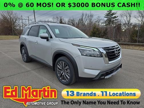 2025 Nissan Pathfinder SL