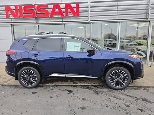 2025 Nissan Rogue Platinum