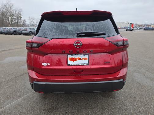 2026 Nissan Rogue Dark Armor