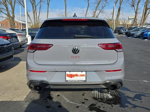 2025 Volkswagen Golf GTI Autobahn