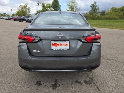 2025 Nissan Versa SR