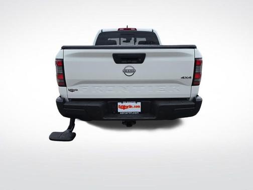Glacier White 2026 Nissan Frontier S