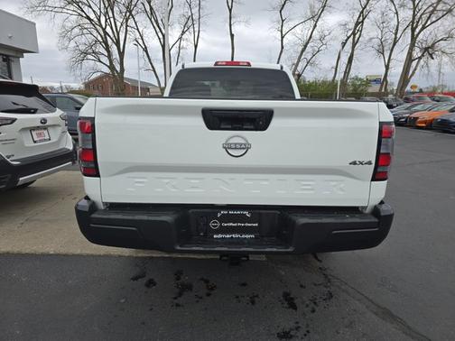 2024 Nissan Frontier S