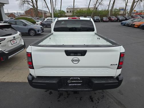 2024 Nissan Frontier S