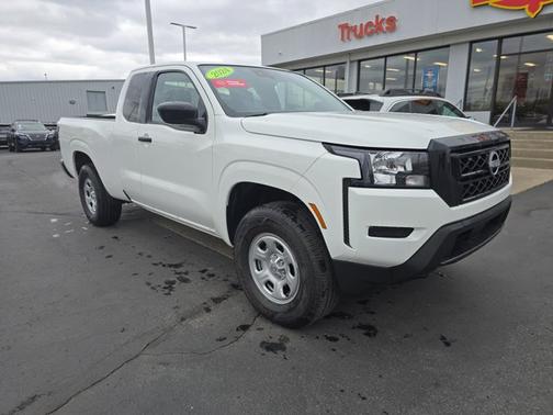 2024 Nissan Frontier S