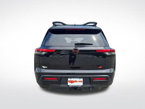 Super Black 2026 Nissan Pathfinder Rock Creek