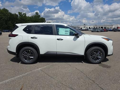 2026 Nissan Rogue S
