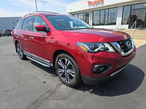 2018 Nissan Pathfinder Platinum