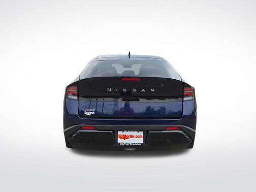 Deep Ocean Blue Pearl 2026 Nissan Leaf SV+