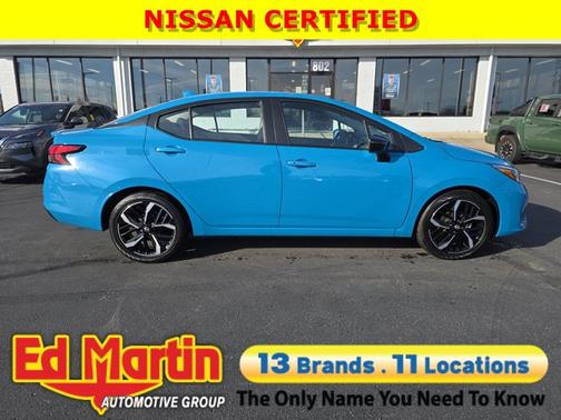 2025 Nissan Versa SR