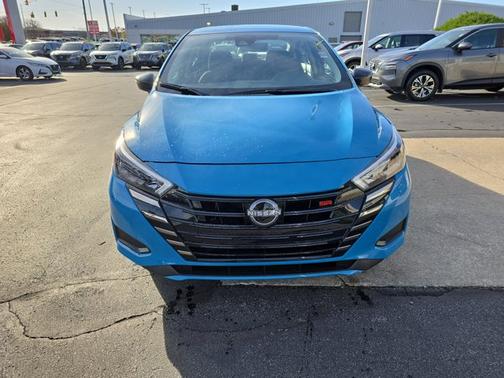 2025 Nissan Versa SR