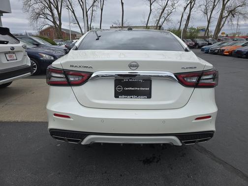 2023 Nissan Maxima Platinum
