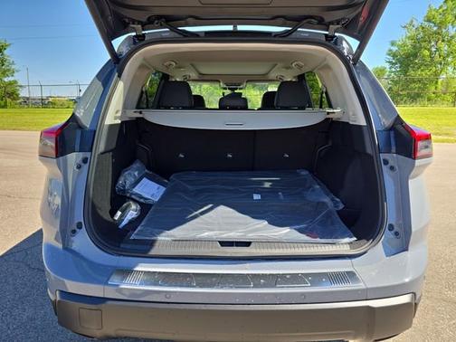 Boulder Gray Pearl 2026 Nissan Rogue Dark Armor