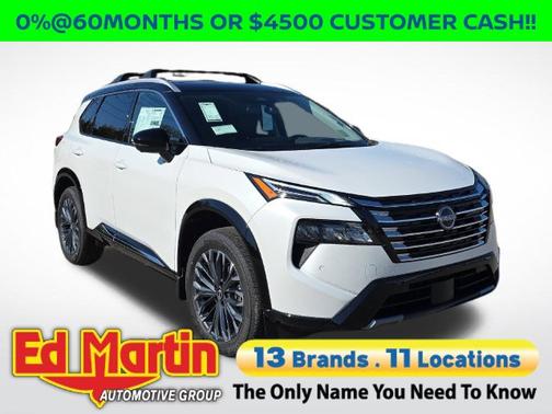 Everest White Pearl/Super Black 2026 Nissan Rogue Platinum