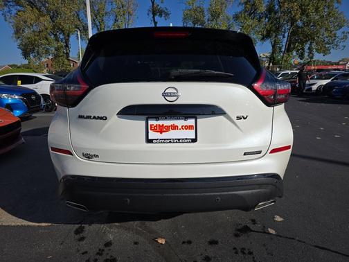 2024 Nissan Murano SV
