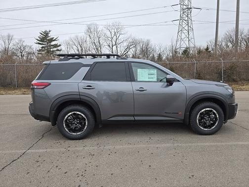 2025 Nissan Pathfinder Rock Creek
