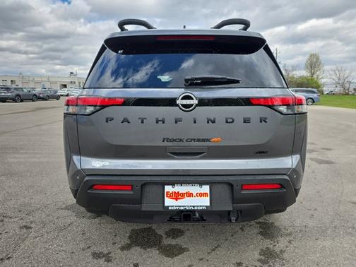 2025 Nissan Pathfinder Rock Creek