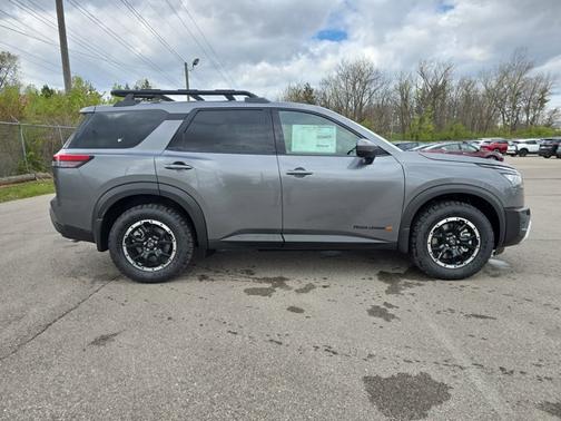 2025 Nissan Pathfinder Rock Creek