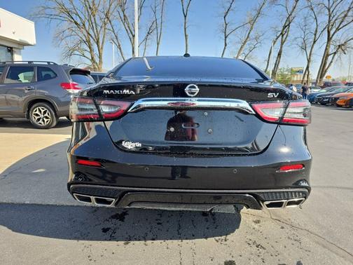 2021 Nissan Maxima SV