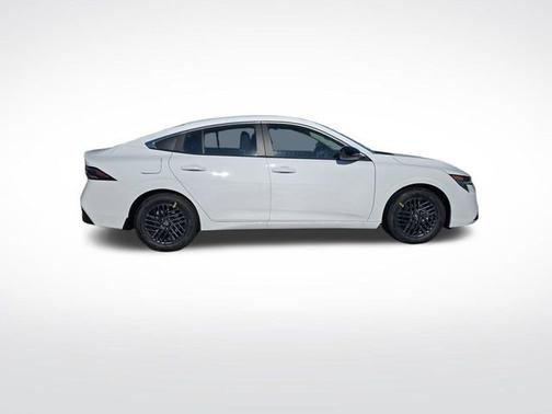 Fresh Powder 2026 Nissan Sentra SV