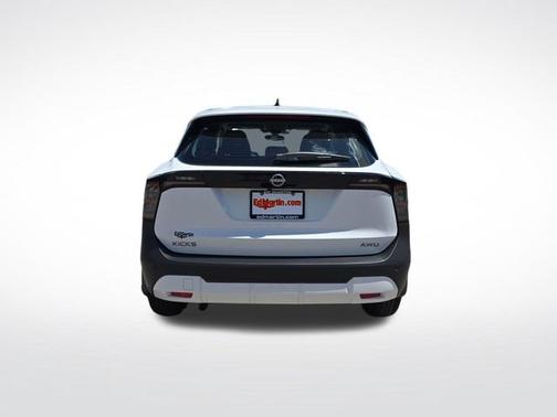 Fresh Powder 2026 Nissan Kicks S