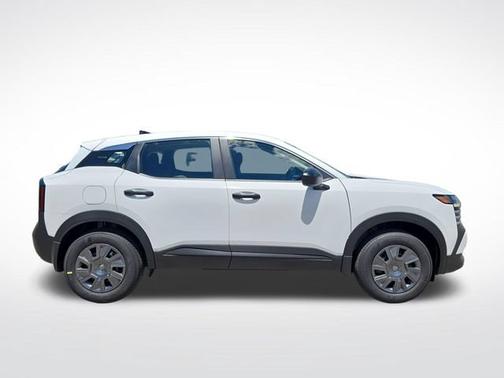 Fresh Powder 2026 Nissan Kicks S