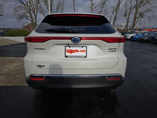 2021 Toyota Venza LE