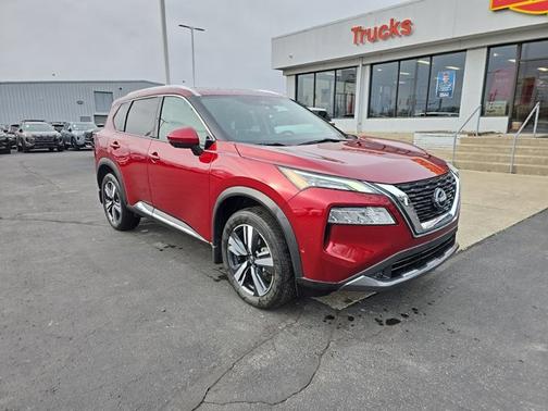 2022 Nissan Rogue SL