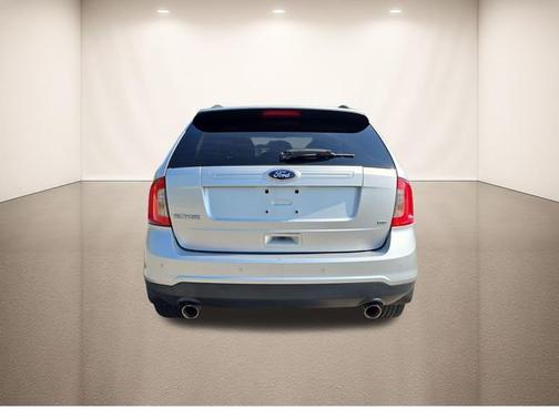 Ingot Silver 2013 Ford Edge SE
