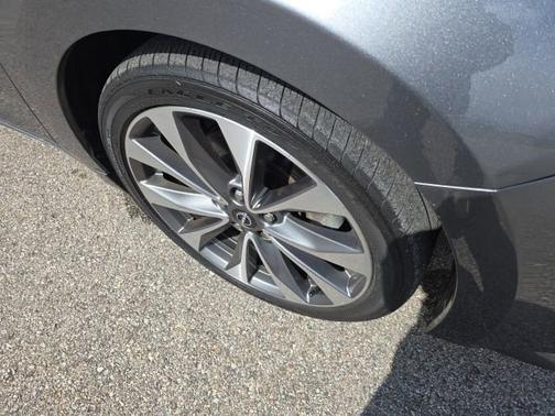 Gunmetal 2023 Nissan Maxima Platinum