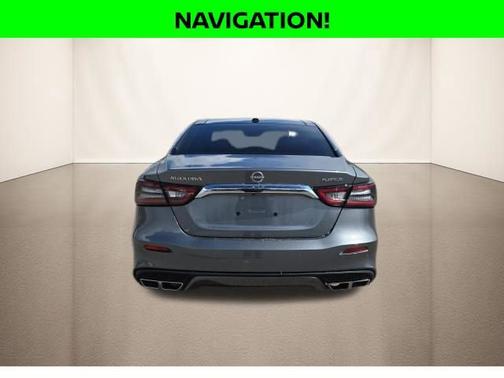 2023 Nissan Maxima Platinum