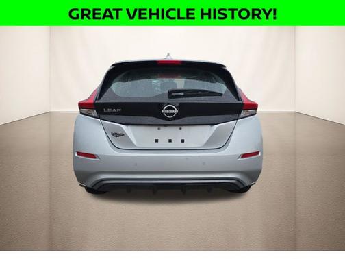 Brilliant Silver Metallic 2024 Nissan Leaf S