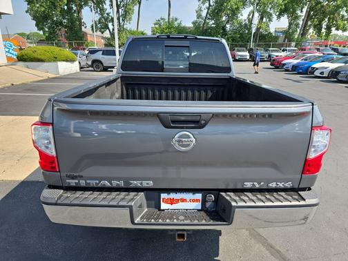 2018 Nissan Titan XD SV