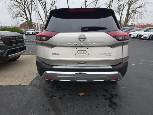 2022 Nissan Rogue Platinum