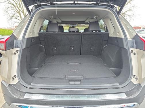 2022 Nissan Rogue Platinum