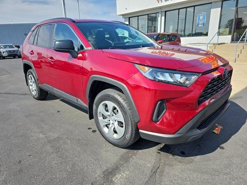 2019 Toyota RAV4 LE