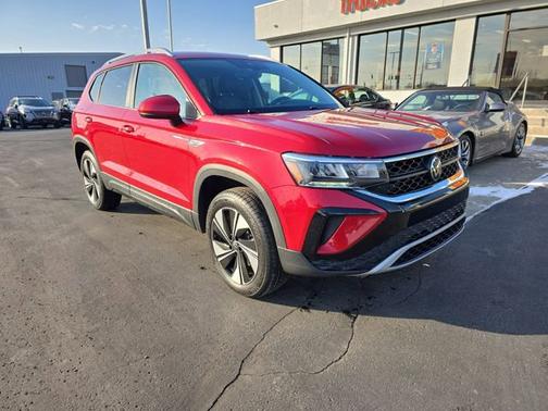 2024 Volkswagen Taos SE