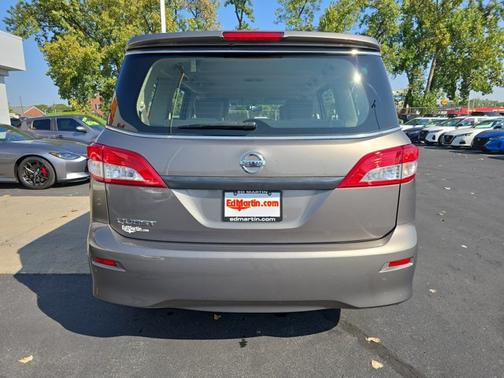2015 Nissan Quest S