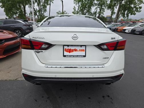 2021 Nissan Altima 2.5 SR