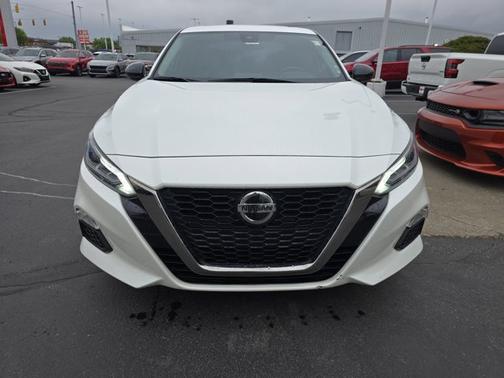 2021 Nissan Altima 2.5 SR