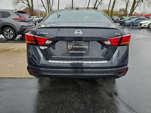 2022 Nissan Altima 2.5 SV