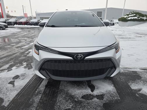 2022 Toyota Corolla Hatchback SE Nightshade Edition