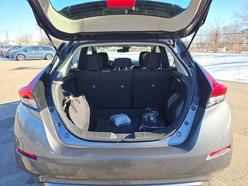 2025 Nissan Leaf SV PLUS