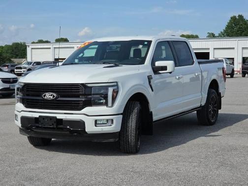 STAR WHITE METALLIC TRICOAT 2024 Ford F-150 PLATINUM