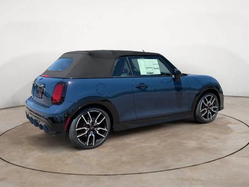 Indigo 2026 MINI Convertible JCW