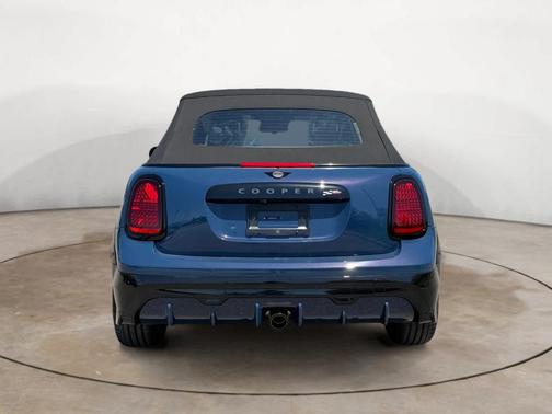 Indigo 2026 MINI Convertible JCW